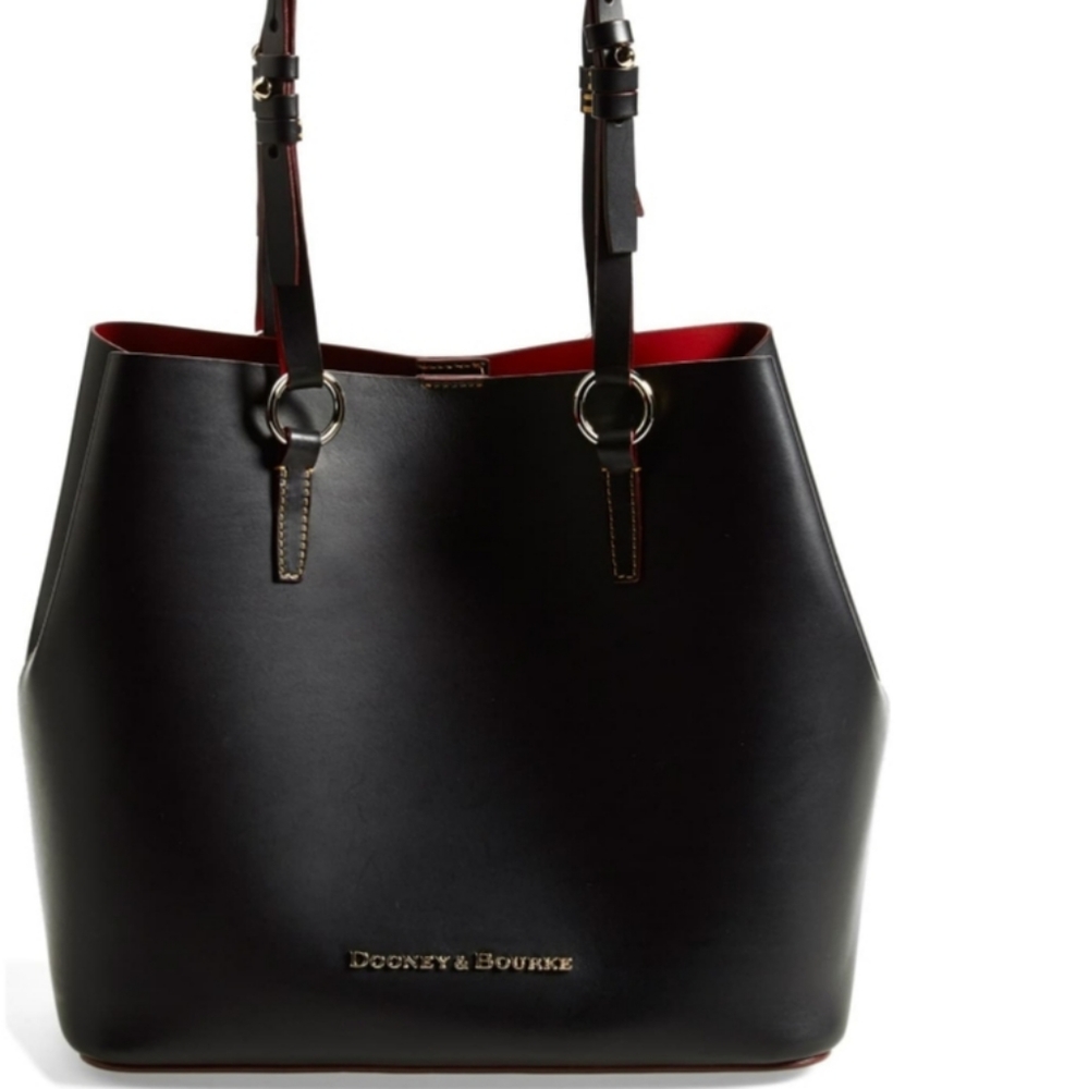 EUC Dooney & Bourke Briana Tote
